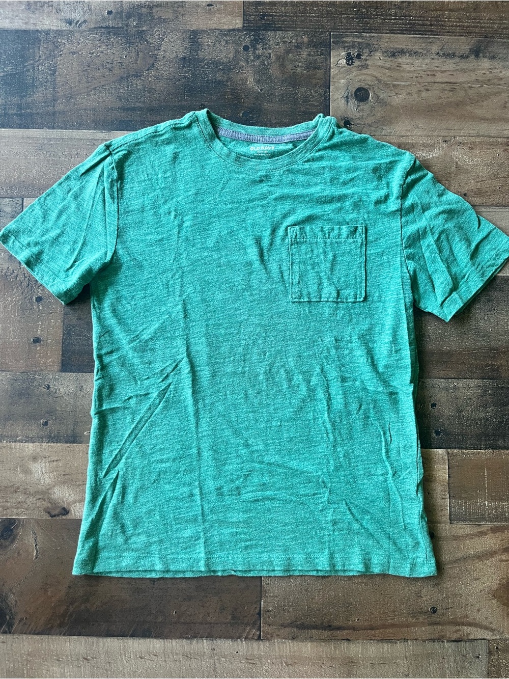 3/$15 ✨ Boy's Old Navy Heather Green Crew Neck Pocket T-Shirt | XL (14/16)